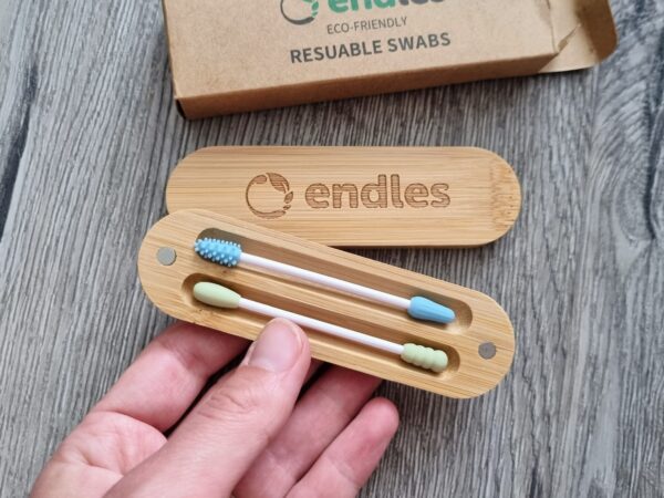 Recenze: Znovupoužitelné tyčinky do uší a na make–up Endles by Econea + moje zkušenost